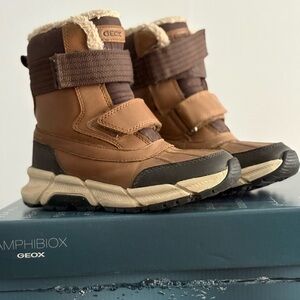 Geox Brown and Cream Kids Winter Boots with Dark Brown Accents